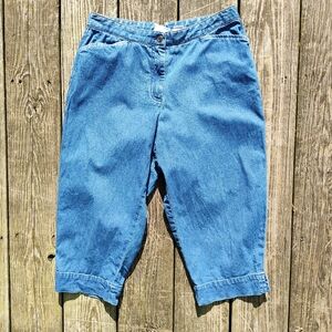Crop Jean Capri Vtg Villager Sport Petite 10P 29" Waist Pocketless Back Med Wash